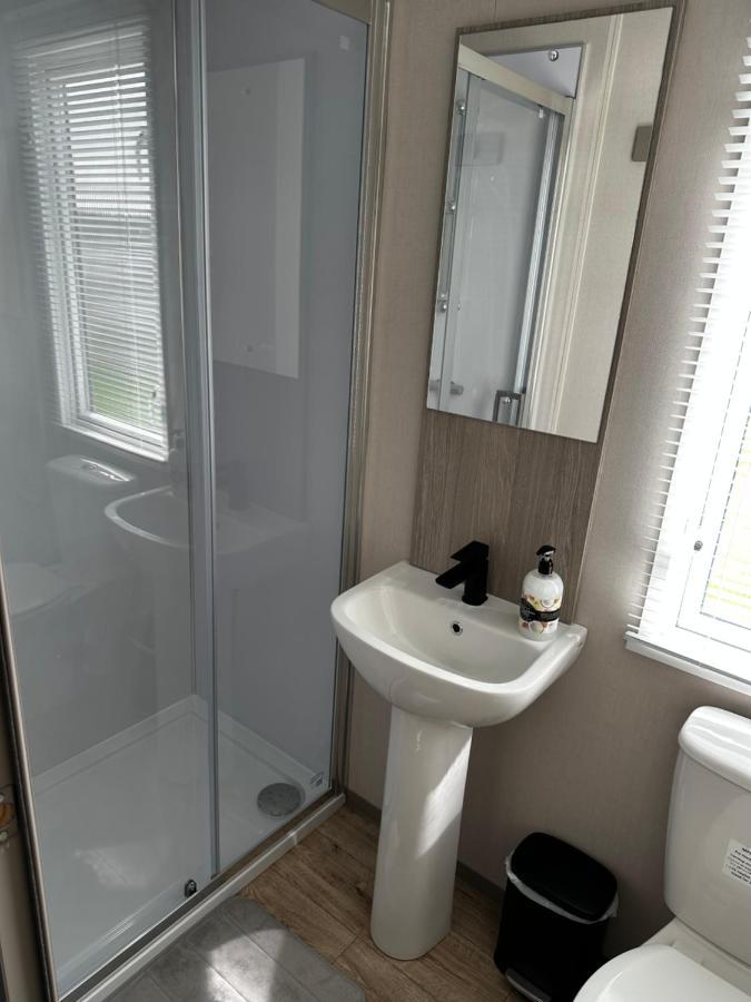 Fairway 6 Lilliardsedge Caravan Hire Jedburgh Bagian luar foto